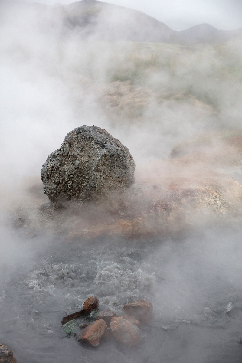 FE-2024-Lisa Barnard-GOLD-ICELAND