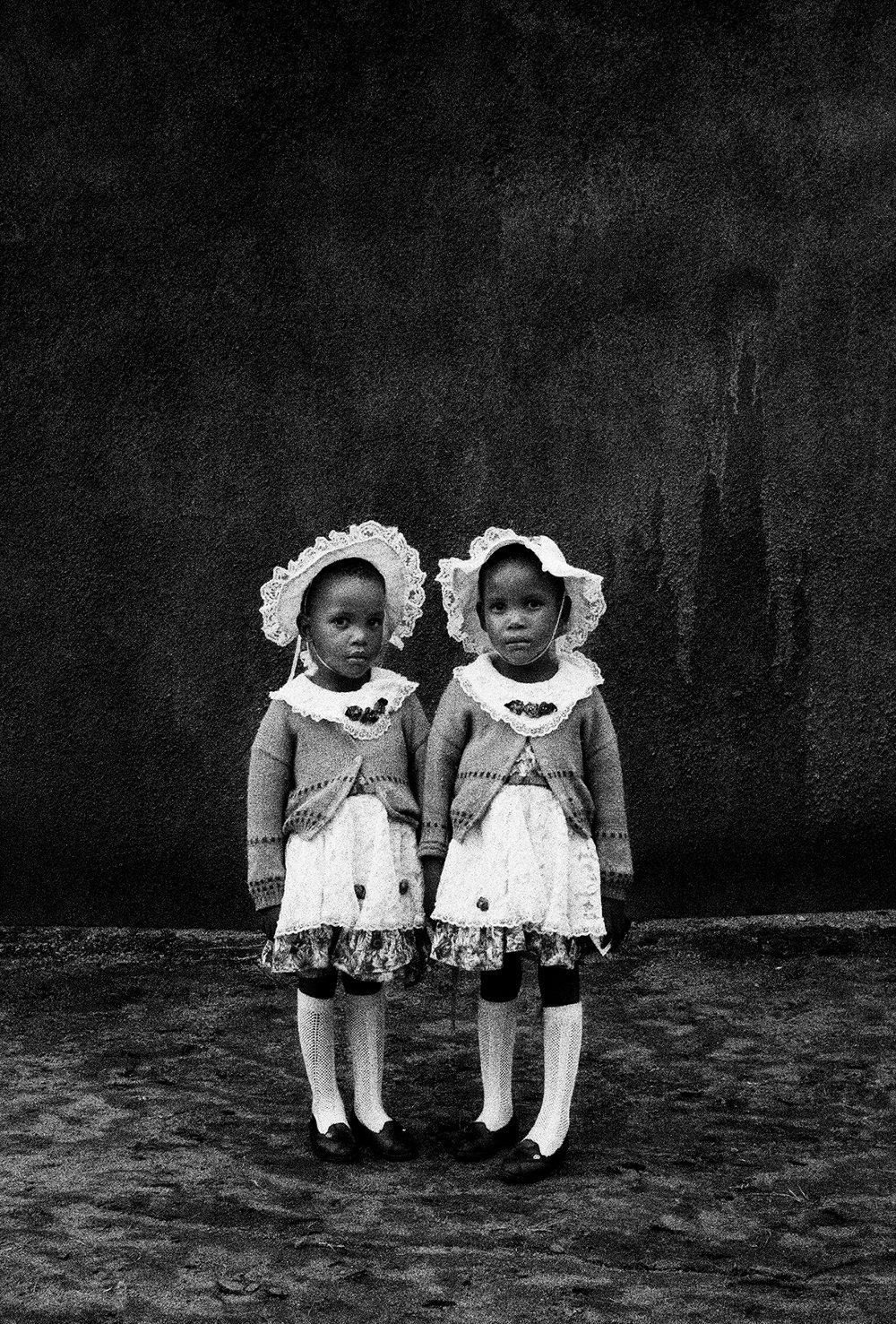 Selected-Works-Jodi-Bieberbassa Jodi Bieber THE SILENCE OF THE RANTO TWINS 1995 Courtesy the Artist