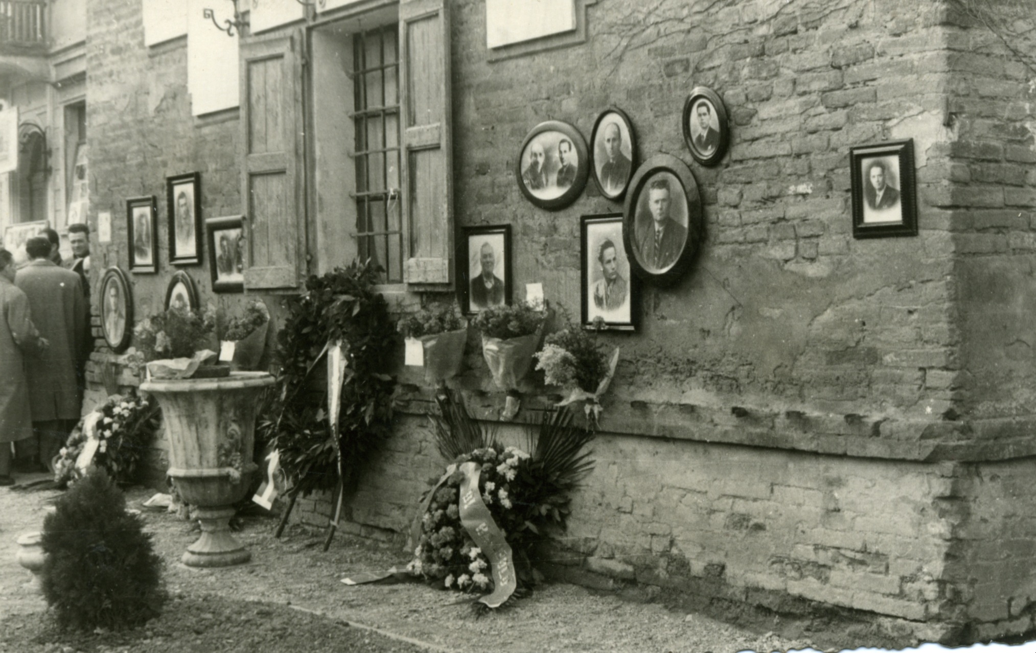 Monumento ai caduti del Torrazzo 2 – Archivio Storico Bagnolo