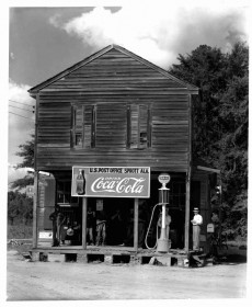 Walker Evans, Store Alabama 1936 © Walker Evans Archive, The Metropolitan Museum of Art, New York