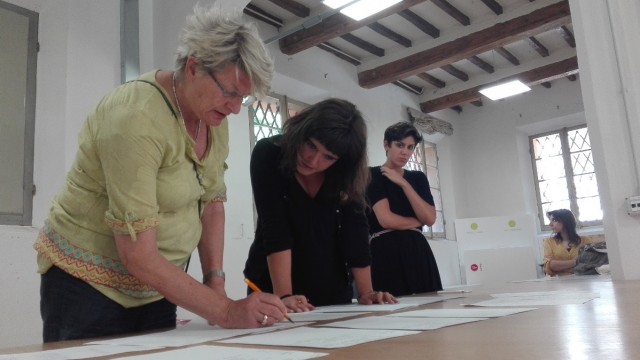 Workshop "Do it with books" a cura di Corinne Noordenbos e Fiorenza Pinna