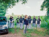 Members of Essere Animali collective record a video before a protest action inside an intensive farm. The province of Brescia has the national record for the number of intensive farms with about 1.6 million pigs and 1.3 million inhabitants. Illegal spillage of sewage into streams and fields and PM 2,5 production pose a serious health risk, including the spread of lung cancer. According to the International Society of Doctors for the Environment, intensive farming is among the main sources of pollution of soil, water and air.
(https://www.greenpeace.org/static/planet4-italy-stateless/2020/03/ba0a8716-pm10_dossier_planet4.pdf)
 No direction was given to the subjects.