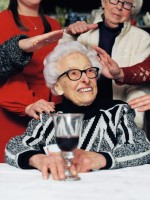 Please, pierce your bones into mine © Pippilotta Yerna